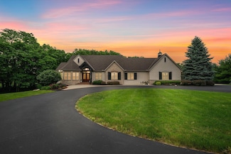 390 Edgington Dr, Plain City, OH 43064