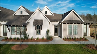 147 Summer St, Opelika, AL 36801