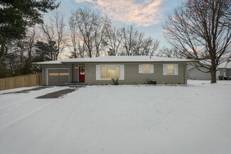 2383 Windemere Dr, Jackson, MI 49202