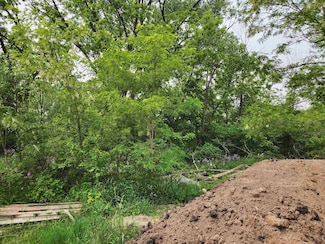 226 Russell Ct, Jefferson, WI 53549