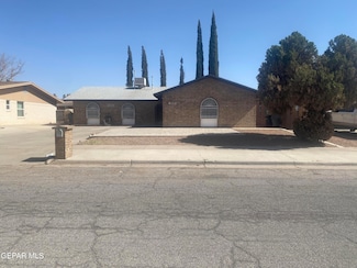 2604 Anise Dr, El Paso, TX 79936