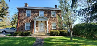 1552 Leeds Ave, Monessen, PA 15062