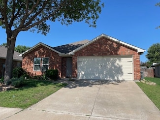 2005 Clear Creek Dr, Little Elm, TX 75068