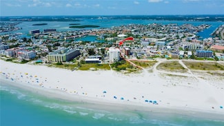 112 119th Ave, Treasure Island, FL 33706