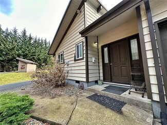 421 45 Mienars Rd, Morton, WA 98356