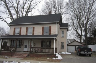 49 School St, Franklin, MA 02038