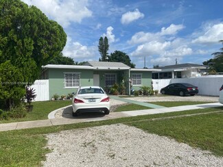 281 E 57th St, Hialeah, FL 33013