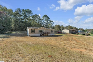 421 Brown Farm Rd, Seneca, SC 29678