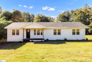 2020 Bolt Dr, Anderson, SC 29621