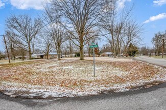 200 Moreland Dr, Canfield, OH 44406
