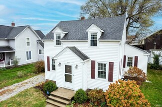 104 S Metts St, Ossian, IN 46777