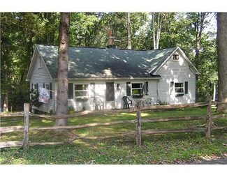 609 Weaver Mill Rd, Rector, PA 15677