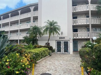 2001 Granada Dr Unit E4, Coconut Creek, FL 33066
