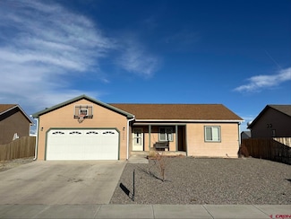 3004 Adcock Dr, Alamosa, CO 81101