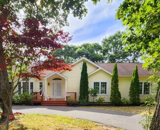71 Rogers Way, Oak Bluffs, MA 02557