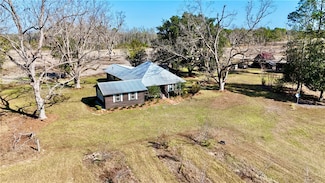 5466 Robin Rd, Patterson, GA 31557