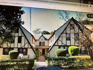 43-20 Hamilton Place Unit 1A, Flushing, NY 11363
