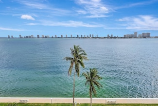301 Lake Shore Dr Unit 706, West Palm Beach, FL 33403