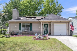 8219 Quail Hollow Ct, North Charleston, SC 29420