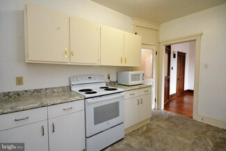 5 W Main St Unit 4, Middletown, MD 21769