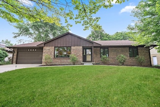 1622 Pickwick Ln, Dekalb, IL 60115