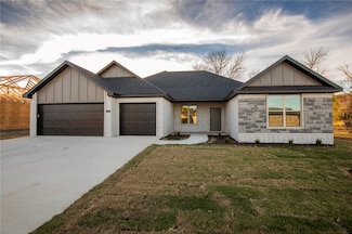 1103 Torrey Pines Ln, Cave Springs, AR 72718