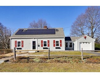 10 Thornell Ave, East Walpole, MA 02032