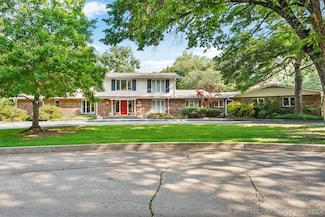 2021 E 44th St, Tulsa, OK 74105