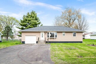 503 W Green St, Le Roy, IL 61752