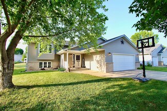 1320 19th St SW, Faribault, MN 55021