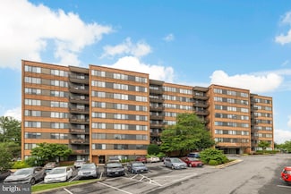 4390 Lorcom Ln Unit 503, Arlington, VA 22207