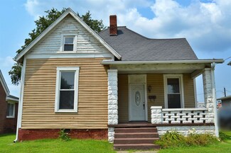 106 E Oak St, Washington, IN 47501
