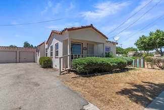 210 S 2nd St, King City, CA 93930