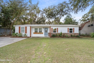 1810 Westview Ave, Beaufort, SC 29902