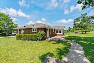 235 Vernon Ave, Belle Vernon, PA 15012