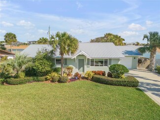 4611 Doris Dr, New Smyrna Beach, FL 32169
