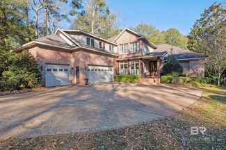 23203 Dovecote Ln, Fairhope, AL 36532