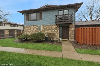 1575 Avati Ln Unit D, Aurora, IL 60505