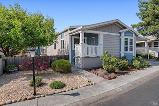 36 N Napa Dr, Petaluma, CA 94954