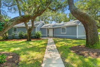 2805 Sandy Ridge Rd, Gulf Breeze, FL 32563