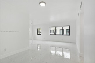 8010 Crespi Blvd Unit 4, Miami Beach, FL 33141