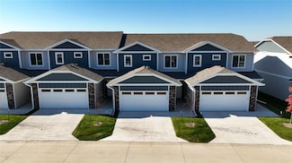 216 NW Waverly Dr, Waukee, IA 50263