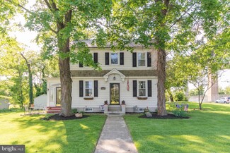 6629 Radcliffe St, Bristol, PA 19007