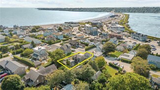 17 Warren Ave Unit 21, Middletown, RI 02842