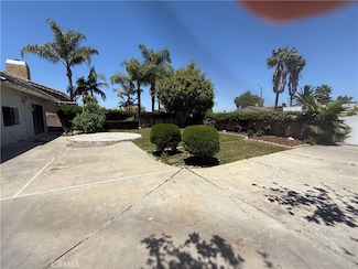 25352 Hillary Ln, Laguna Hills, CA 92653