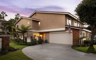 7806 Seabreeze Dr, Huntington Beach, CA 92648