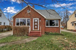 59 Wilshire Rd, Cheektowaga, NY 14225