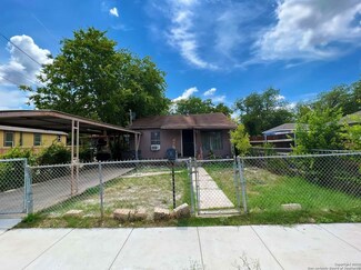 2910 Chihuahua St, San Antonio, TX 78207