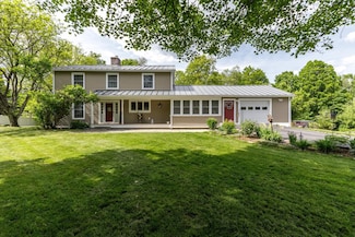 374 Rush Rd, Henniker, NH 03242