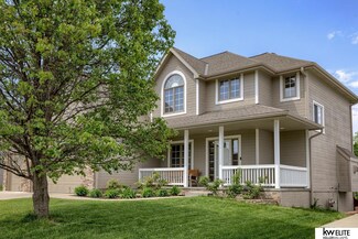 8108 S 166th St, Omaha, NE 68136